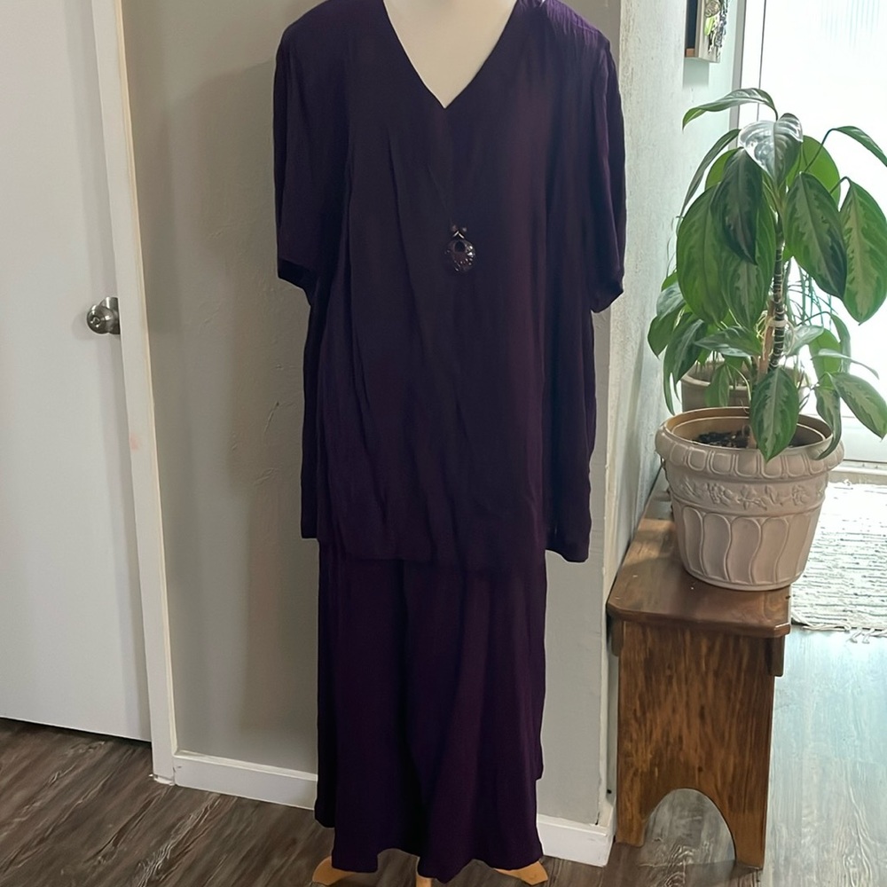 Lady Dorby Vintage Purple Top & Skirt